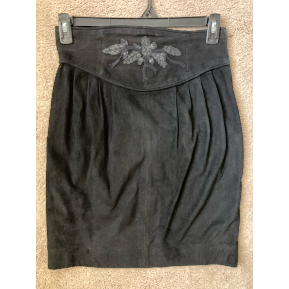 VTG  Gucci Suede Leather Embellished Pencil Skirt Size 42 Black